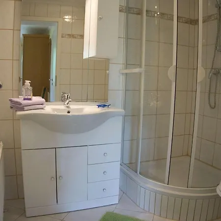 아파트 F-1042 Enna Sellin (Rugen)